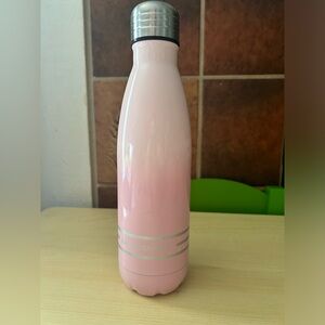 Le Creuset Pink Drink Bottle - great used condition